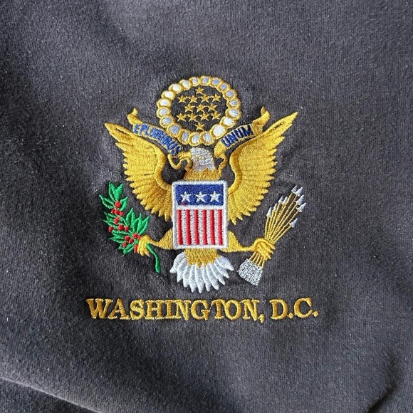 Vintage Washington. D.C. Emblem Crew Neck Black/ Medium. - Picture 1 of 5
